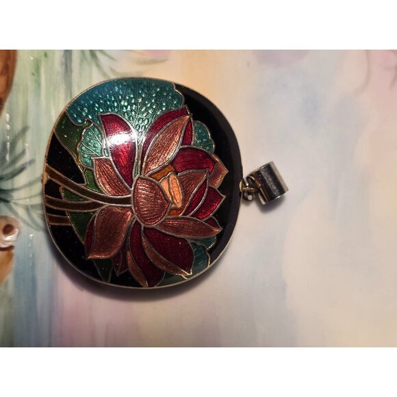 Vintage Cloisonne Lotus Pendant Necklace - Picture 6 of 8